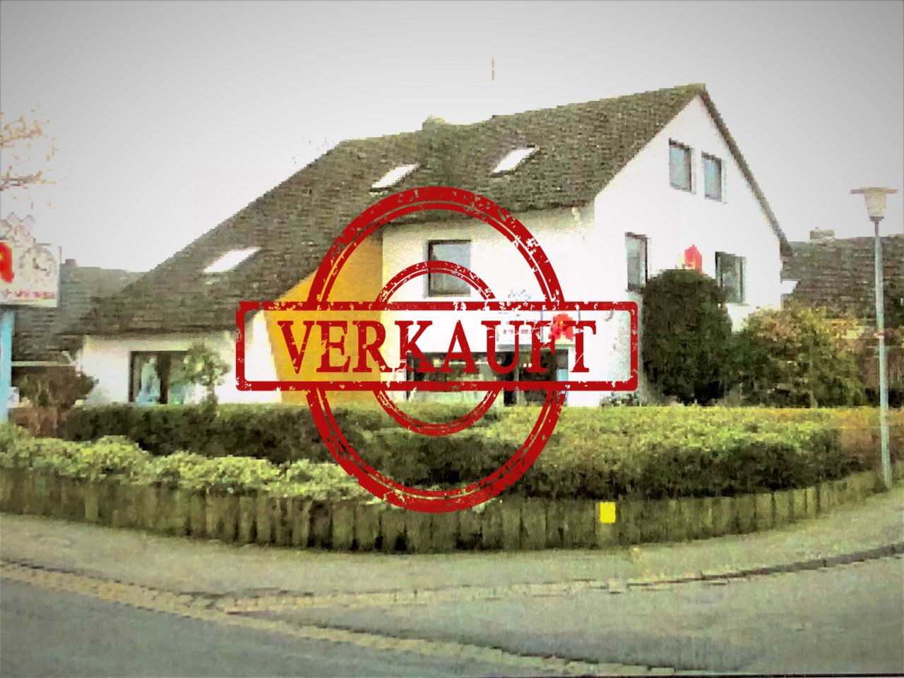 Uetze: Wohnhaus mit Gewerbeeinheit! *Verkauft*  Uetze: Wohnhaus mit Gewerbeeinheit! *Verkauft*